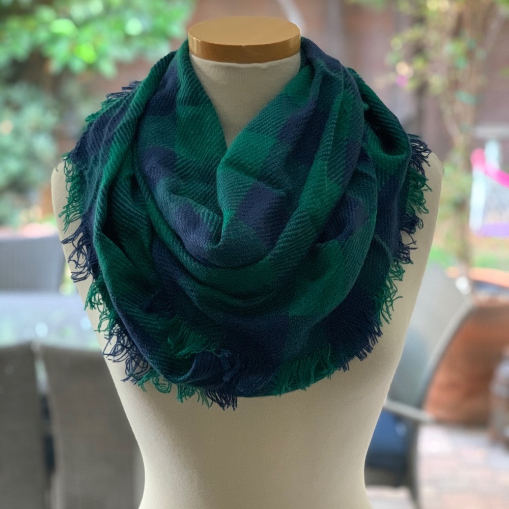 Steve Madden Infinity Scarf